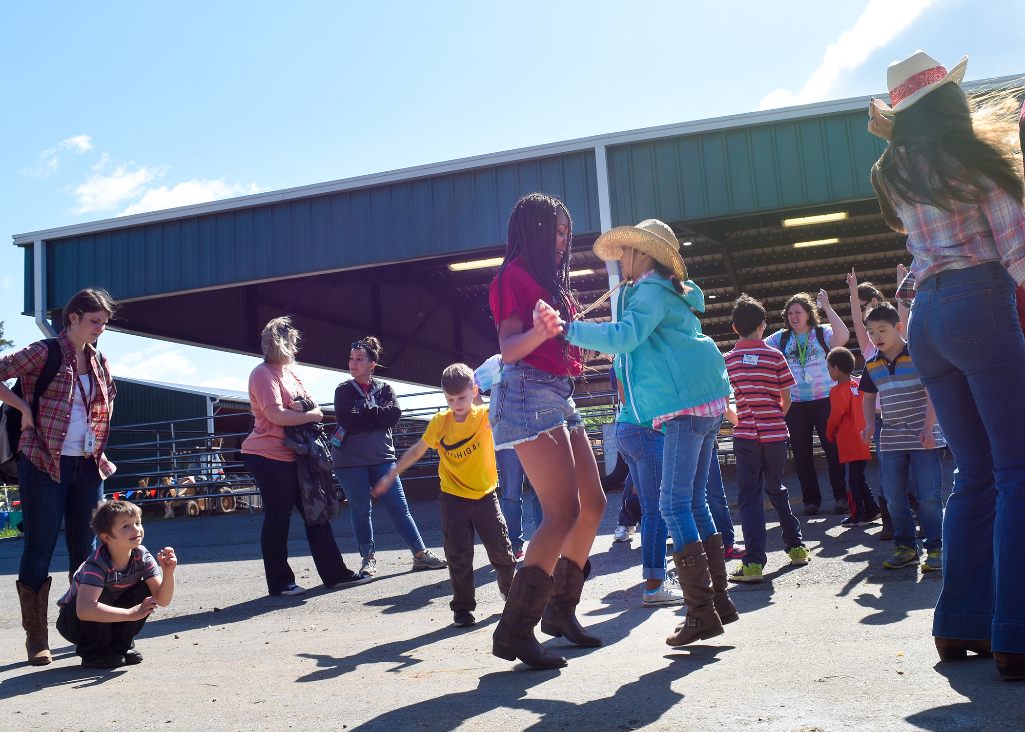 Kids attend Whip Crackin' Rodeo, Wilson County