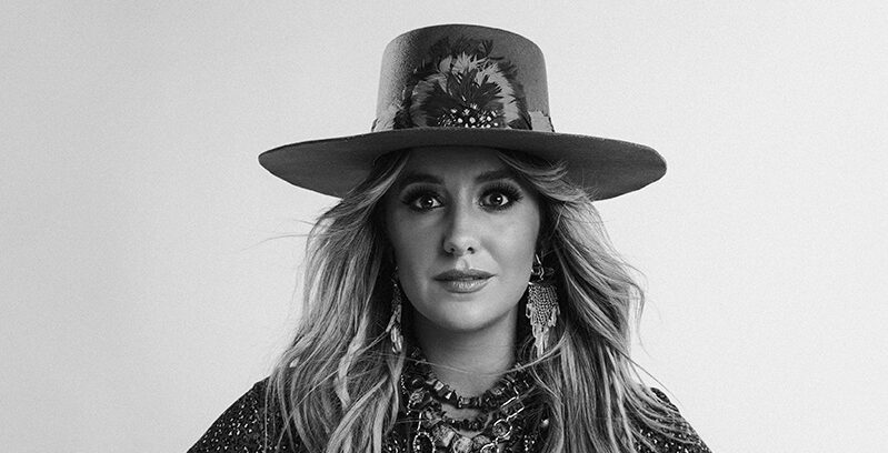 Country music singer Lainey Wilson